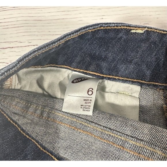 Old Navy Jean Shorts Sz 6 Blue Denim Double Button 3” Inseam Booty Shortie - Picture 6 of 8
